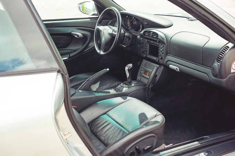 Porsche 996 Carrera 4S