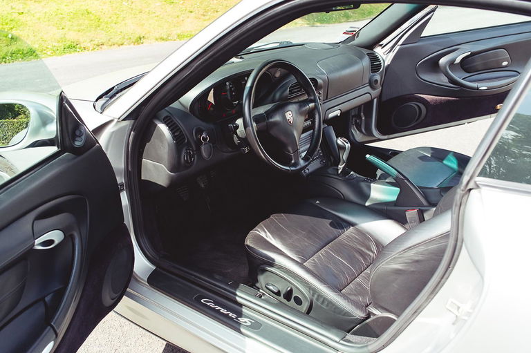 Porsche 996 Carrera 4S