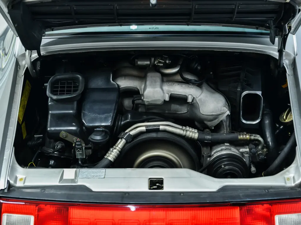 Porsche 993 Carrera 4