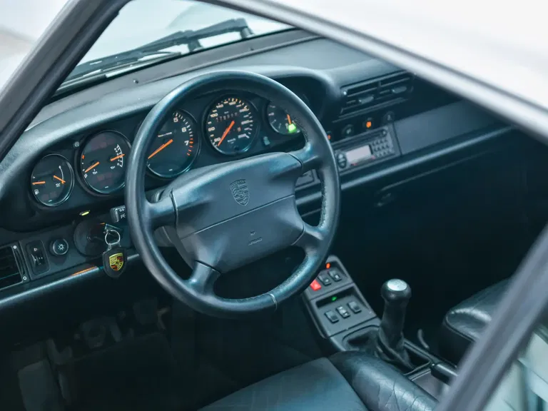 Porsche 993 Carrera 4