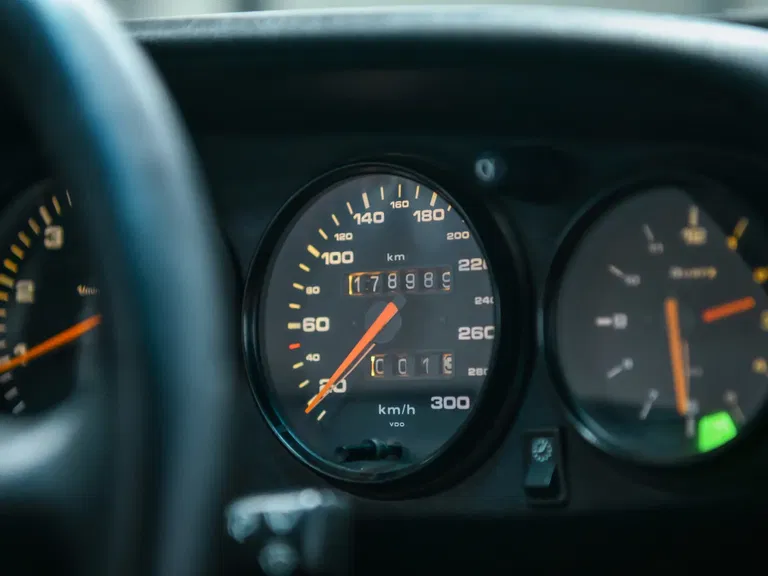 Porsche 993 Carrera 4