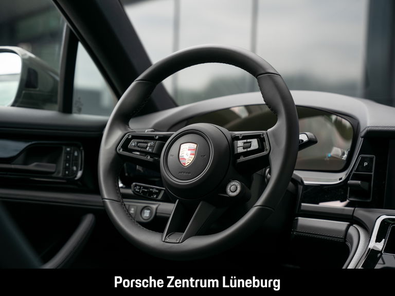 Porsche Panamera 4 E-Hybrid