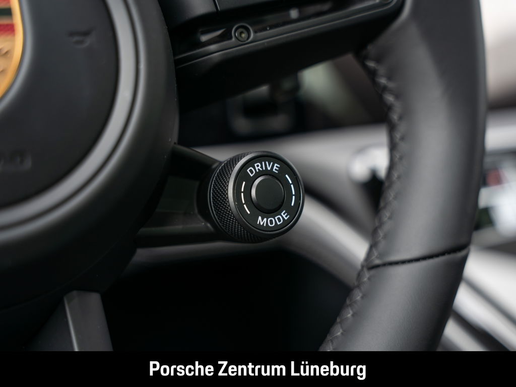 Porsche Panamera 4 E-Hybrid