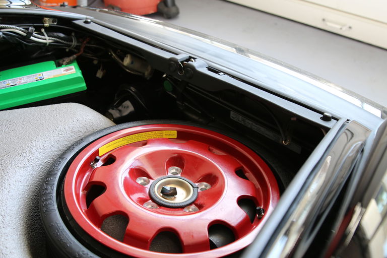 Porsche 911 Turbo 3.3 (US)