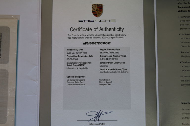 Porsche 911 Turbo 3.3 (US)