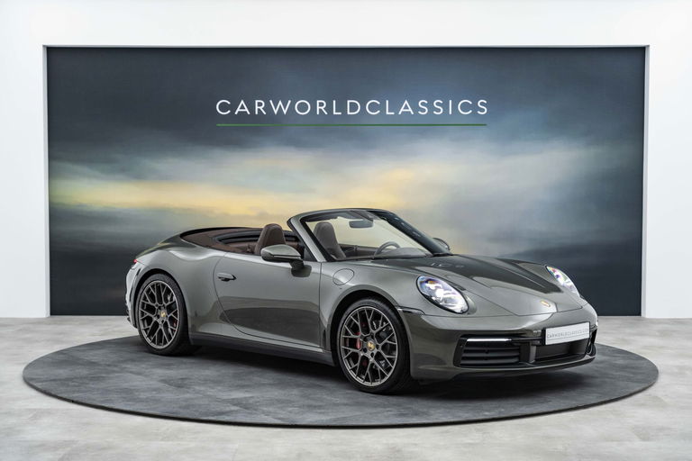 Porsche 992 Carrera 4S