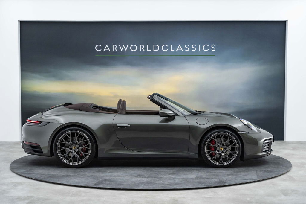 Porsche 992 Carrera 4S