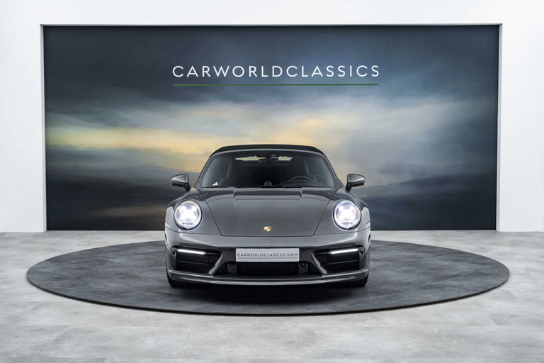 Porsche 992 Carrera 4S