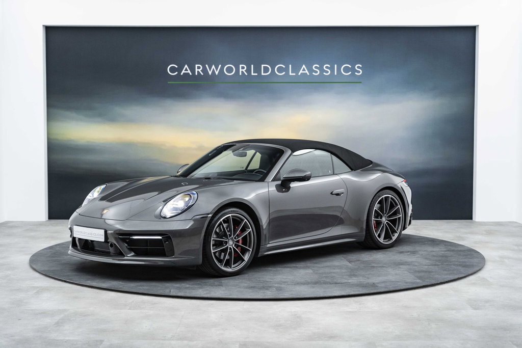 Porsche 992 Carrera 4S