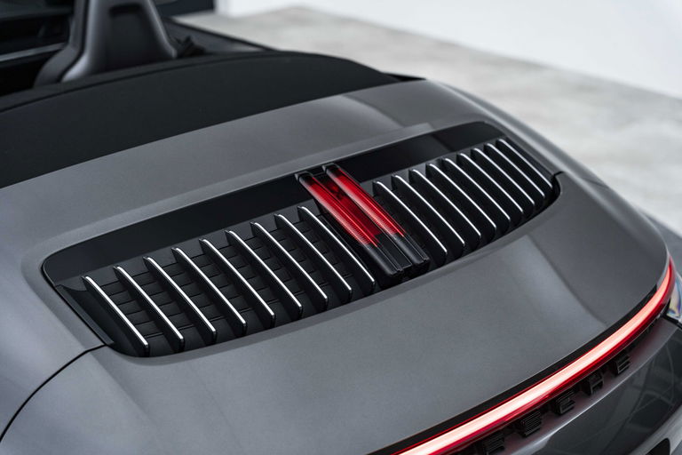 Porsche 992 Carrera 4S