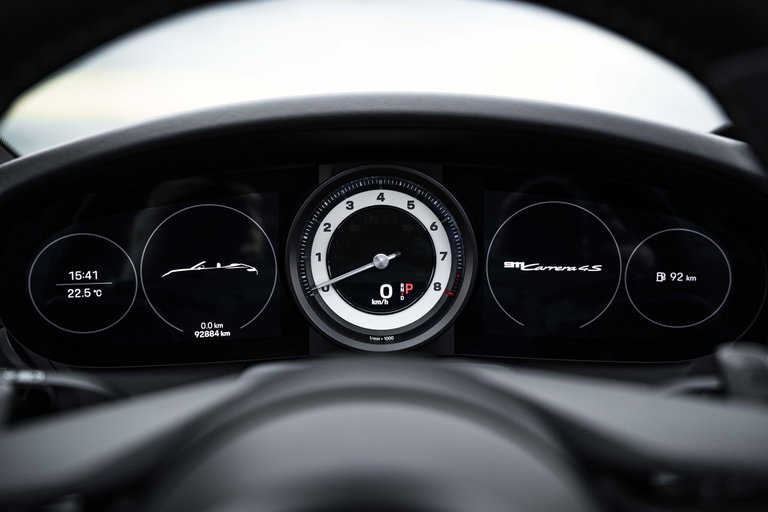 Porsche 992 Carrera 4S