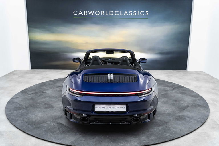 Porsche 992 Carrera 4S