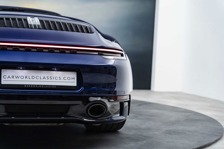 Porsche 992 Carrera 4S