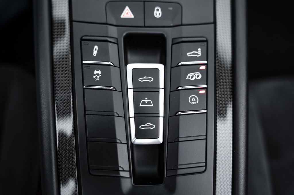 Porsche 991.2 Carrera GTS