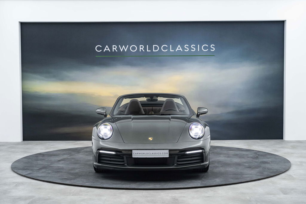 Porsche 992 Carrera 4S