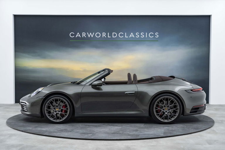 Porsche 992 Carrera 4S