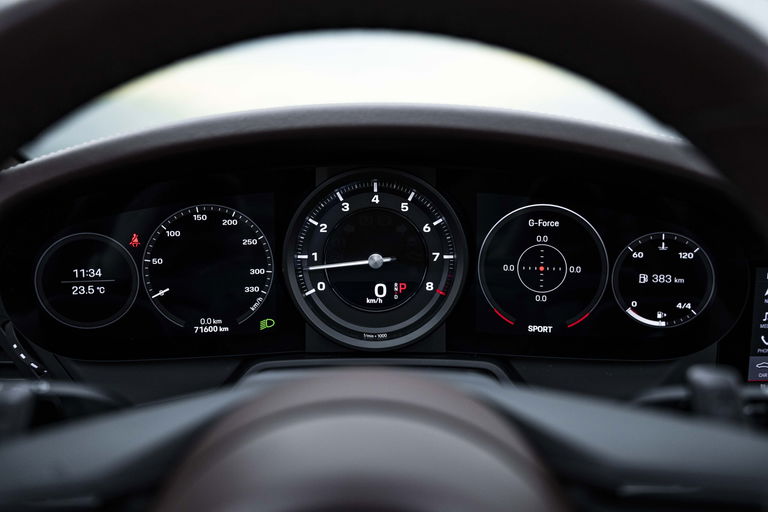 Porsche 992 Carrera 4S