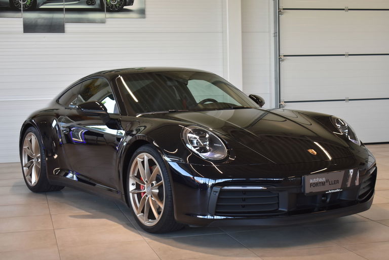 Porsche 992 Carrera S