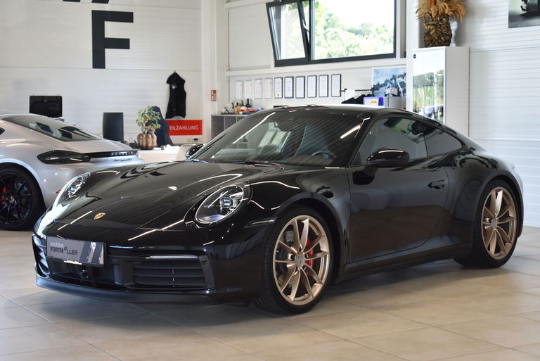 Porsche 992 Carrera S