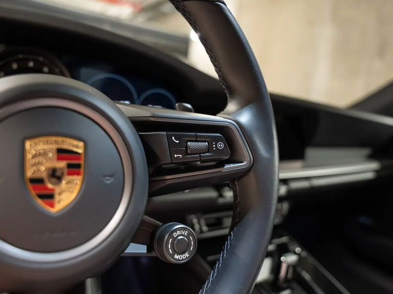 Porsche 992 Carrera 4S