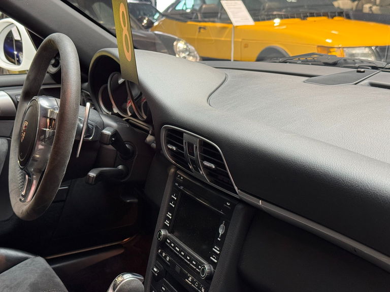 Porsche 997.2 Carrera GTS