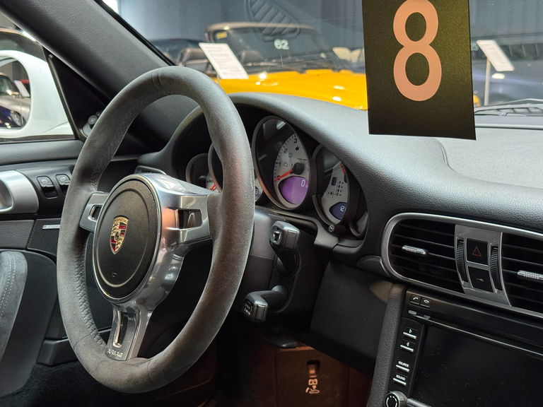 Porsche 997.2 Carrera GTS