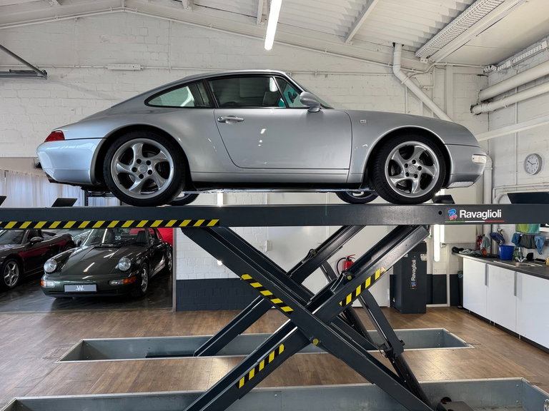 Porsche 993 Carrera