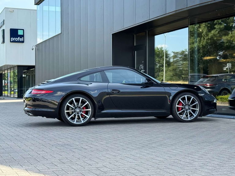 Porsche 991 Carrera
