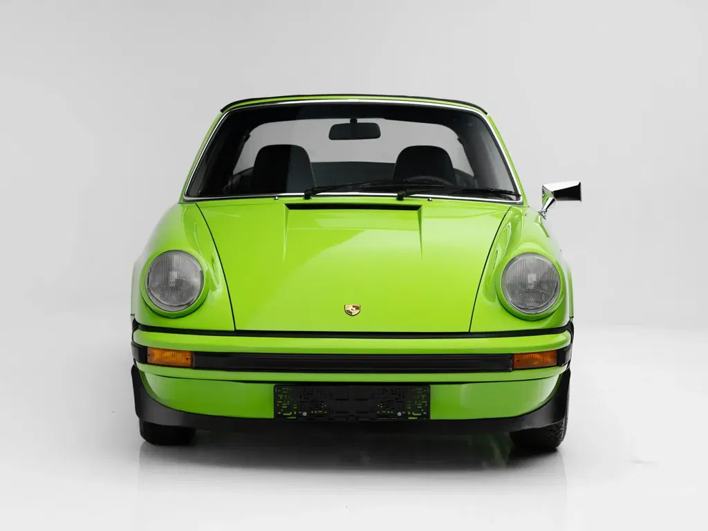 Porsche 911 Carrera 2.7