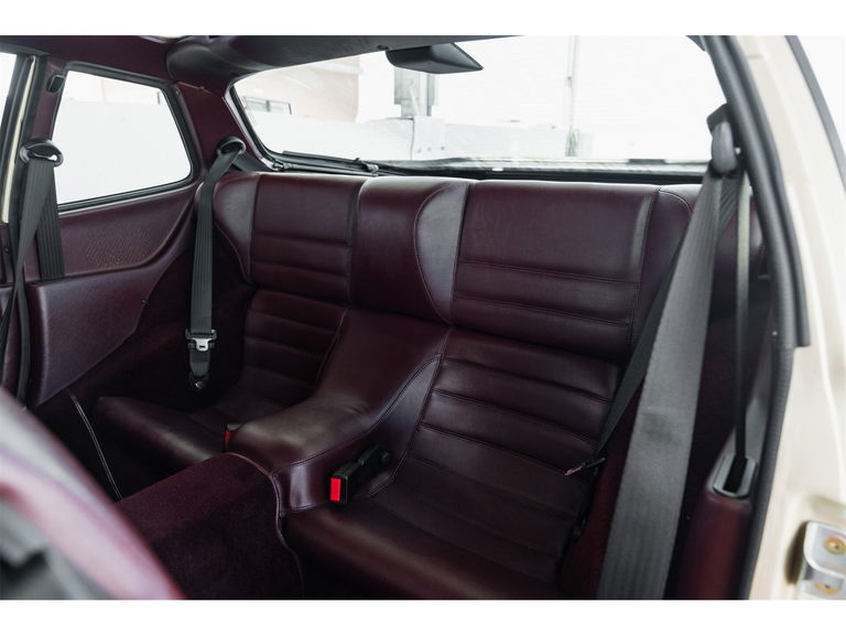 Porsche 944 S2 Coupé