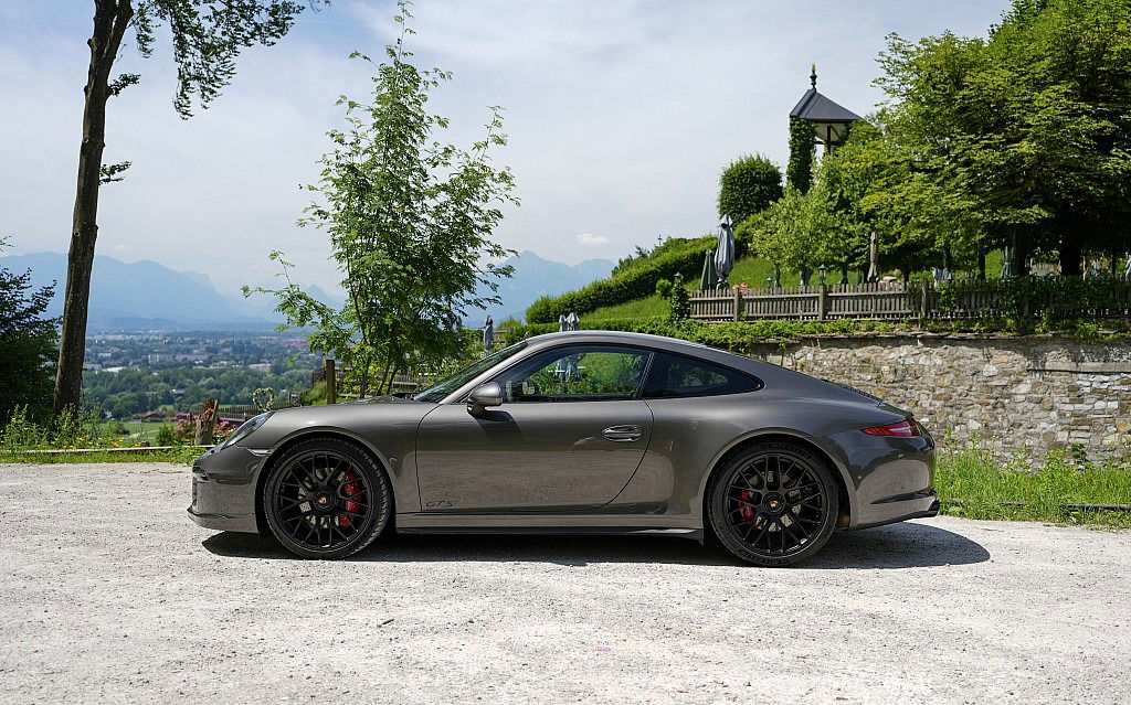 Porsche 991 Carrera 4 GTS