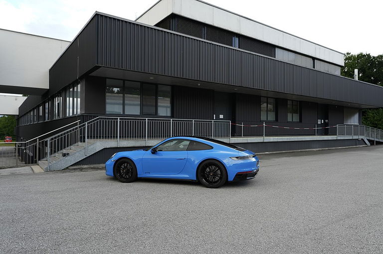 Porsche 992 Carrera GTS