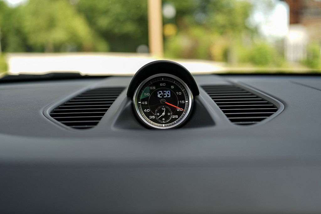 Porsche 991 Carrera 4 GTS