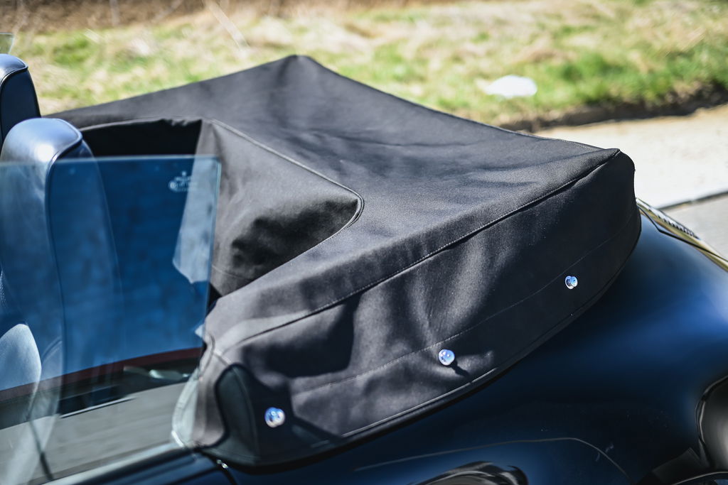 Porsche 911 Carrera 3.2 (US)