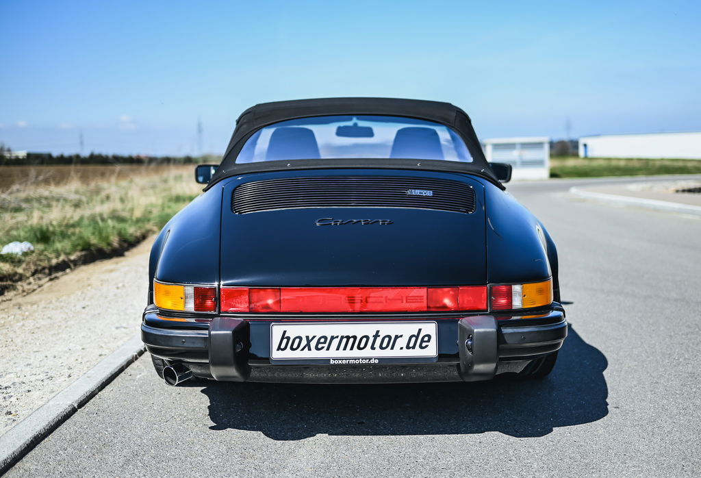 Porsche 911 Carrera 3.2 (US)