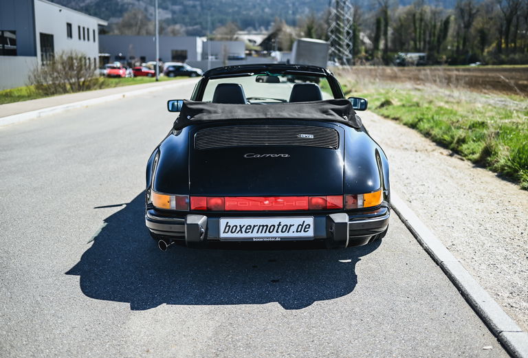 Porsche 911 Carrera 3.2 (US)