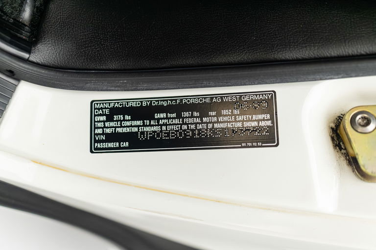 Porsche 911 Carrera 3.2 Speedster (US)