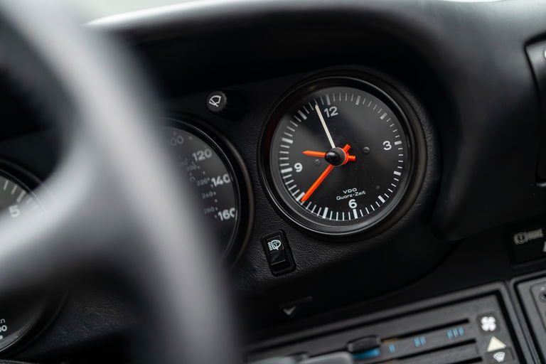 Porsche 911 Carrera 3.2 Speedster (US)