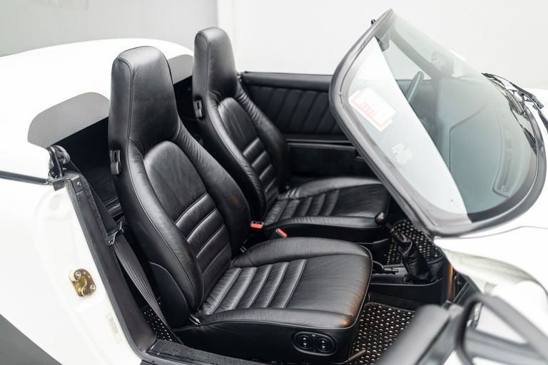 Porsche 911 Carrera 3.2 Speedster (US)