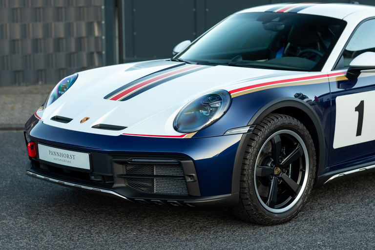 Porsche 911 Dakar