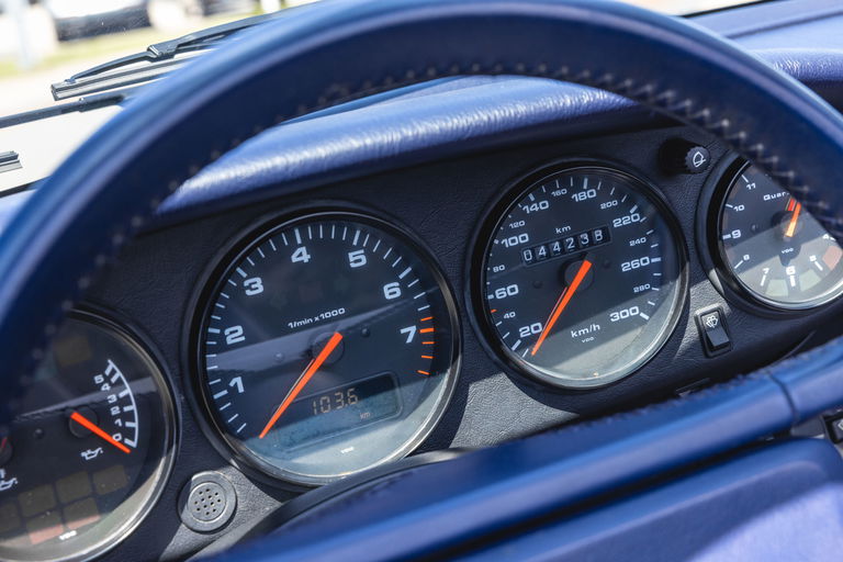 Porsche 964 Carrera 2