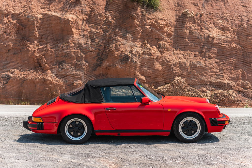 Porsche 911 Carrera 3.2