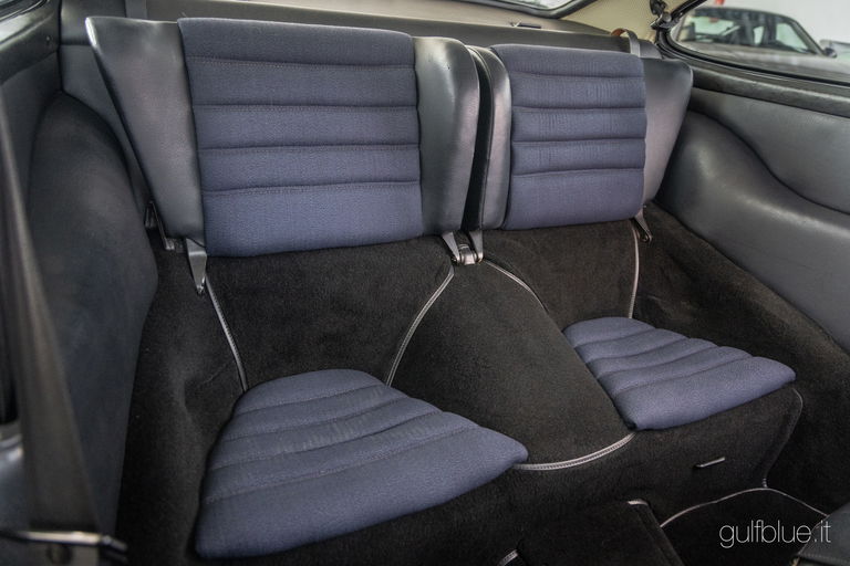 Porsche 911 Carrera 2.7