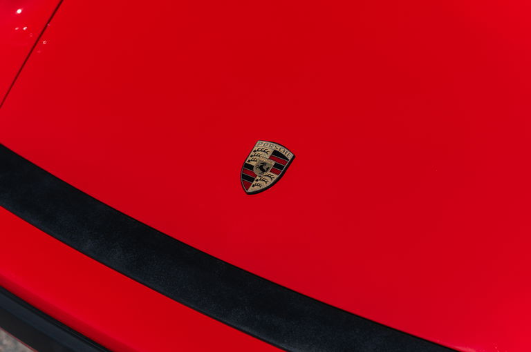 Porsche 911 Carrera 3.2