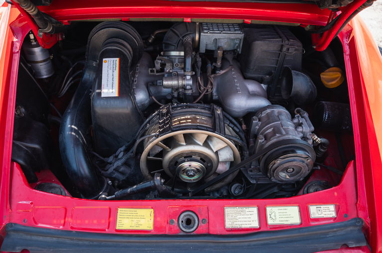 Porsche 911 Carrera 3.2