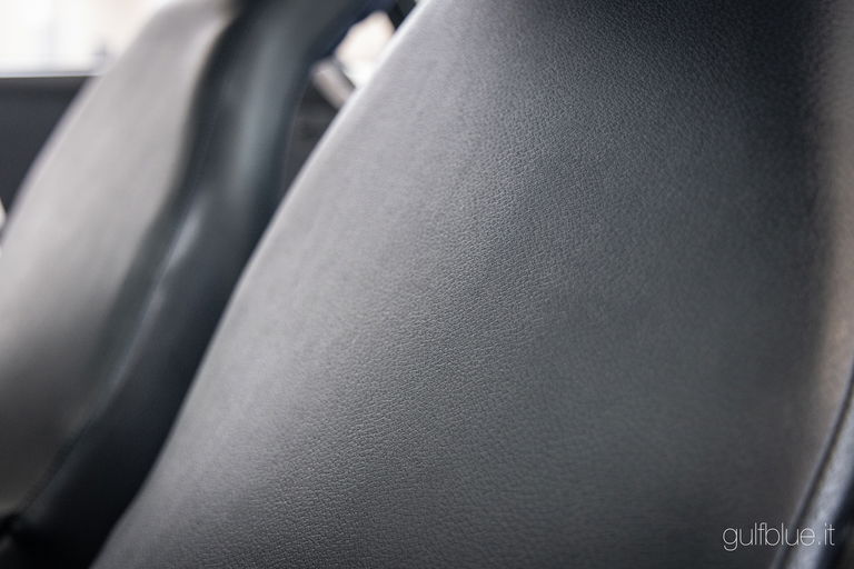 Porsche 911 Carrera 2.7