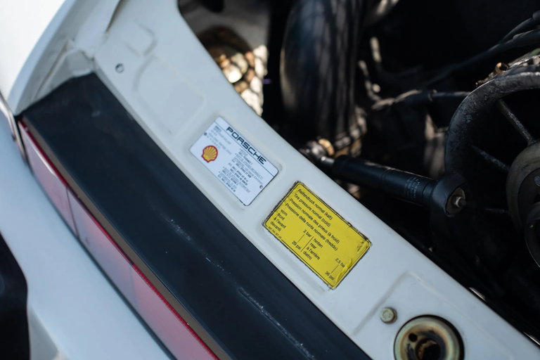 Porsche 911 Carrera 3.2 Speedster