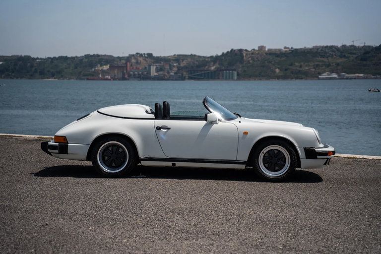 Porsche 911 Carrera 3.2 Speedster