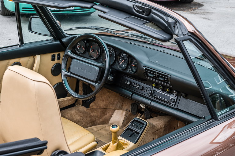 Porsche 964 Carrera 2