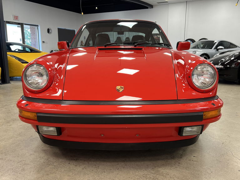 Porsche 911 Carrera 3.2